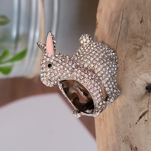 Kate Spade Rhinestone Pave Rabbit Cocktail Ring - Picture 2 of 8